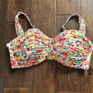 Women’s swim top